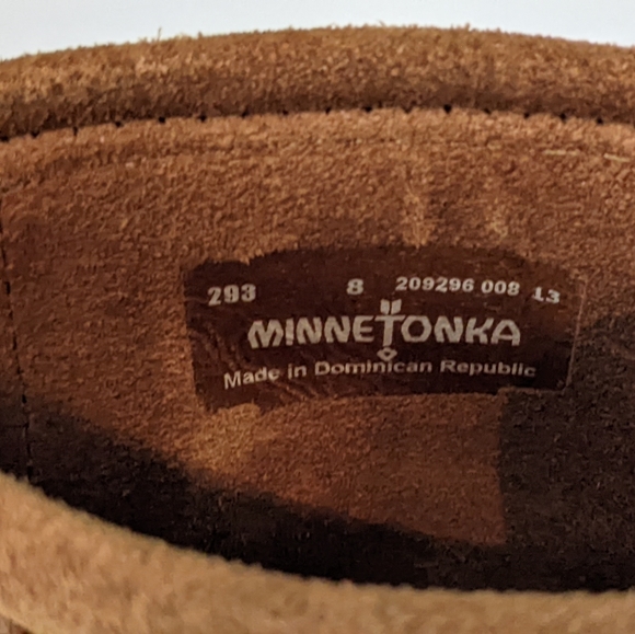 Minnetonka boots size 8 - Picture 8 of 9